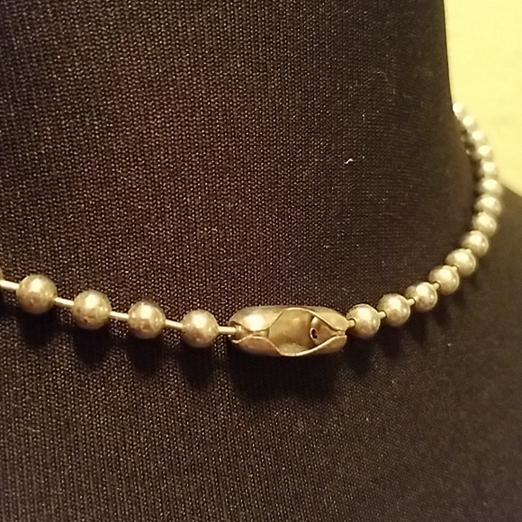 Leather/crystal/zebra crystal necklace - Picture 5 of 6